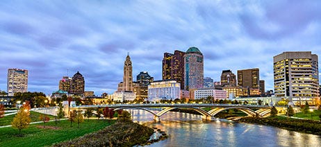 Photo of the Columbus, Ohio skyline at night
